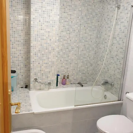 Amplio 3hb Piscina Bien Equipado Facil Aparcamiento Parking Opcional Apartment